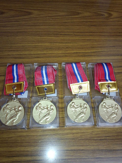 隆清館　キザミ　逆突き　競技