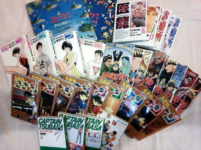 新しい　マンガ本　入りました。